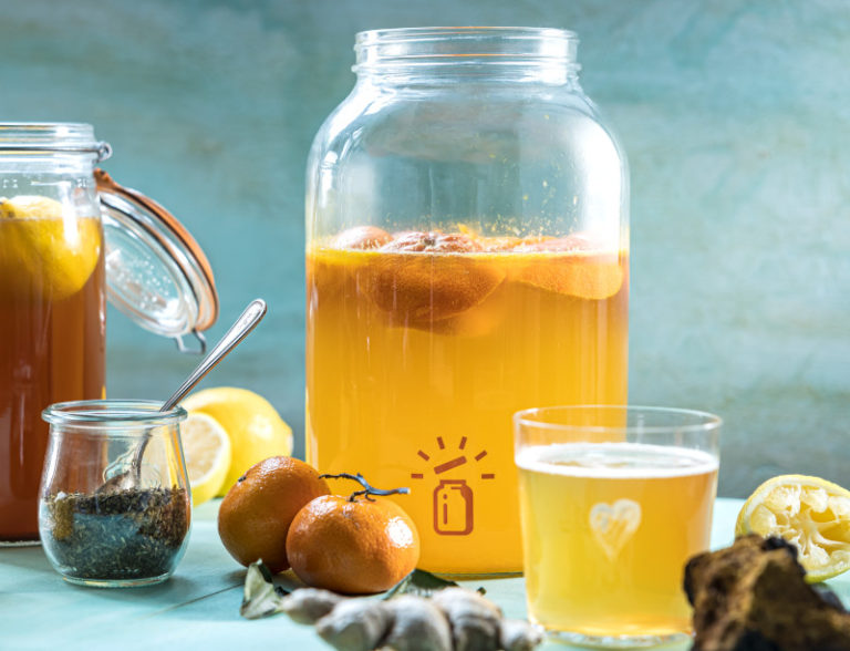 Flavouring kombucha with fruits