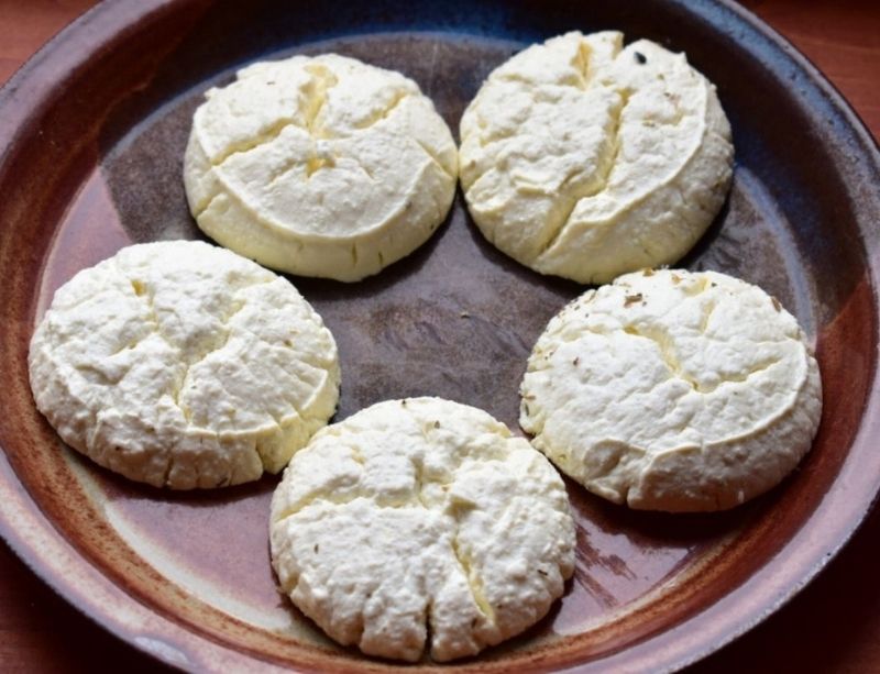 Kefir cheese balls 