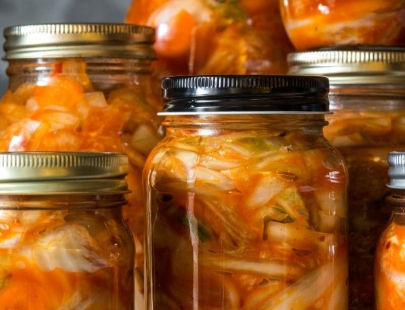 Pots de kimchi en verre à couvercles vissés