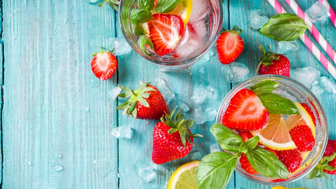 Strawberry Basil Komnbucha Recipe